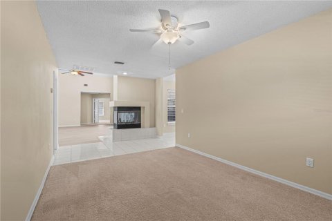 House in Port Orange, Florida 3 bedrooms, 208.19 sq.m. № 2421612 - photo 22