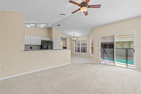 House in Port Orange, Florida 3 bedrooms, 208.19 sq.m. № 2421612 - photo 30