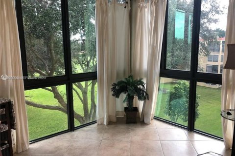 Снять в аренду кондоминиум в Бока-Ратон, Флорида 2 спальни, 97.55м2, № 1993128 - фото 19