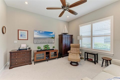 House in Bradenton, Florida 3 bedrooms, 285.4 sq.m. № 1547964 - photo 27