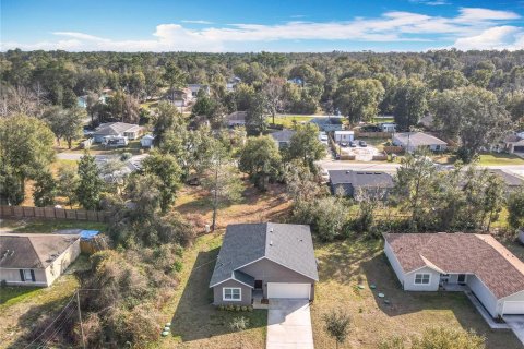House in Orange City, Florida 3 bedrooms, 144 sq.m. № 1719750 - photo 3