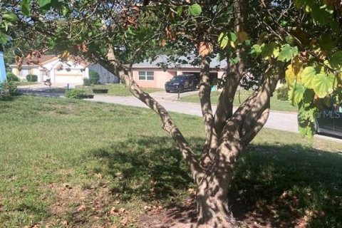 House in Hudson, Florida 2 bedrooms, 100.43 sq.m. № 1750791 - photo 1