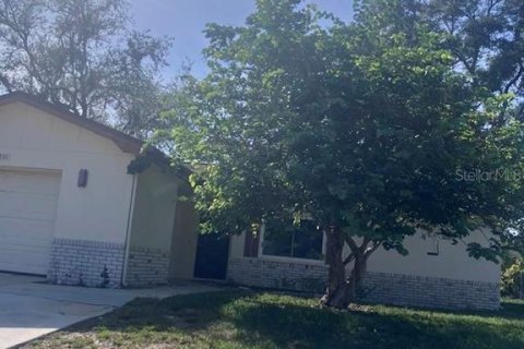 House in Hudson, Florida 2 bedrooms, 100.43 sq.m. № 1750791 - photo 3