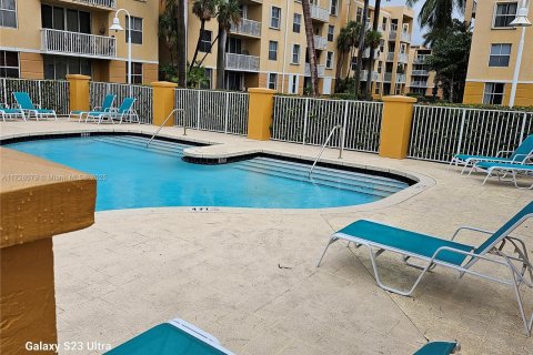Condo in Dania Beach, Florida, 1 bedroom  № 1699418 - photo 14