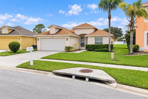 Casa en Wesley Chapel, Florida 3 dormitorios, 164.62 m2 № 2136264
