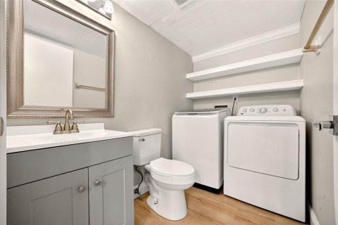 Townhouse in Leesburg, Florida 2 bedrooms, 119.66 sq.m. № 2212088 - photo 27