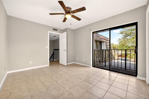 Townhouse in Leesburg, Florida 2 bedrooms, 119.66 sq.m. № 2212088 - photo 24