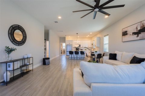 Villa ou maison à louer à New Port Richey, Floride: 3 chambres, 150.04 m2 № 2113951 - photo 11
