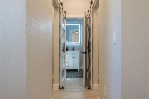 Villa ou maison à louer à New Port Richey, Floride: 3 chambres, 150.04 m2 № 2113951 - photo 20
