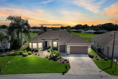 Villa ou maison à vendre à Summerfield, Floride: 3 chambres, 232.44 m2 № 1836869 - photo 1