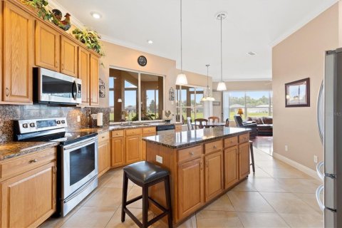 Villa ou maison à vendre à Summerfield, Floride: 3 chambres, 232.44 m2 № 1836869 - photo 12