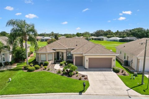 Villa ou maison à vendre à Summerfield, Floride: 3 chambres, 232.44 m2 № 1836869 - photo 2