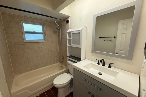 Casa en alquiler en Orlando, Florida, 3 dormitorios, 131.18 m2 № 1915139 - foto 17
