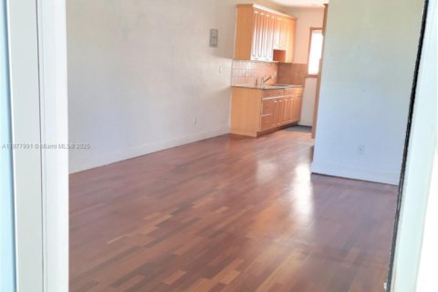 Copropriété à vendre à Miami Beach, Floride: 35.95 m2 № 2012310 - photo 9