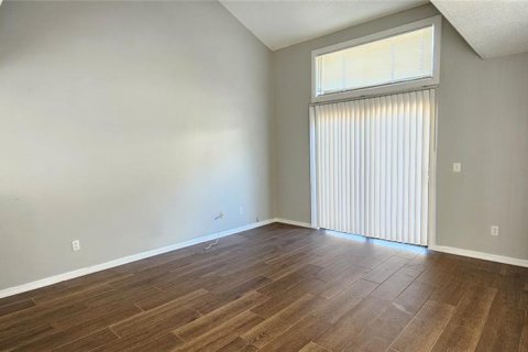 Touwnhouse à louer à Clearwater, Floride: 2 chambres, 113.15 m2 № 2109645 - photo 12