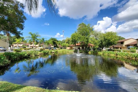 Touwnhouse à louer à Clearwater, Floride: 2 chambres, 113.15 m2 № 2109645 - photo 6