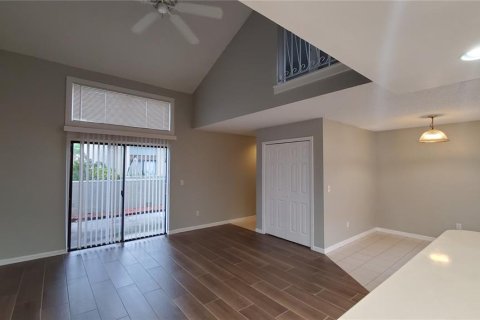 Touwnhouse à louer à Clearwater, Floride: 2 chambres, 113.15 m2 № 2109645 - photo 7