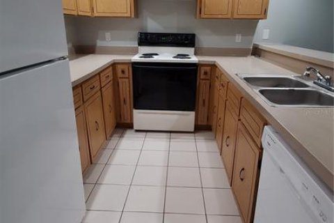 Touwnhouse à louer à Clearwater, Floride: 2 chambres, 113.15 m2 № 2109645 - photo 9