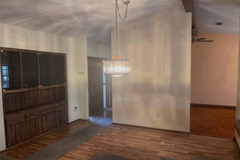 House in Spring Hill, Florida 3 bedrooms, 158.68 sq.m. № 2142507 - photo 7