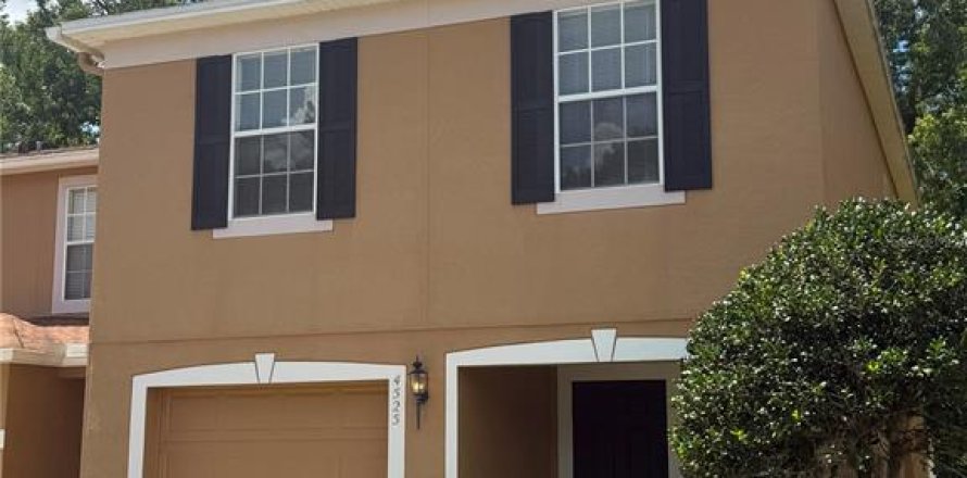 Touwnhouse à Land O' Lakes, Floride 3 chambres, 174.66 m2 № 2308972