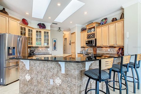 Casa en venta en Poinciana, Florida, 3 dormitorios, 227.61 m2 № 1901869 - foto 12