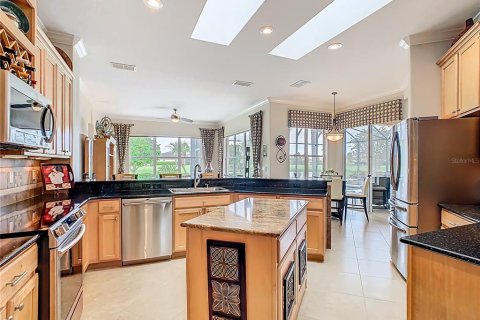 Casa en venta en Poinciana, Florida, 3 dormitorios, 227.61 m2 № 1901869 - foto 15