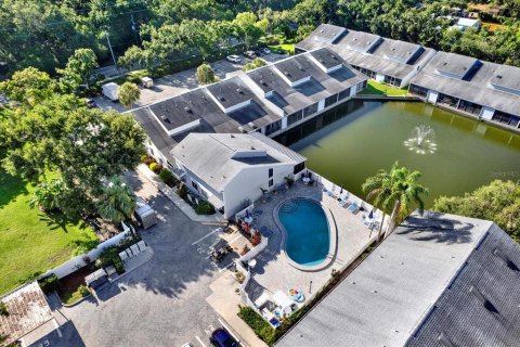 Townhouse in Dunedin, Florida 2 bedrooms, 102.19 sq.m. № 1785090 - photo 11