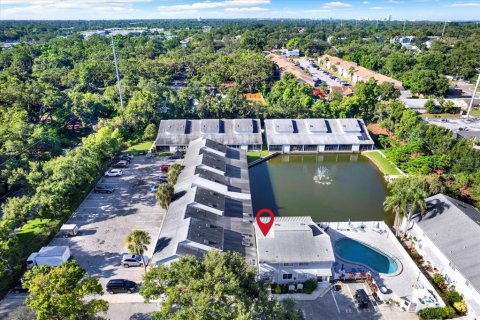 Townhouse in Dunedin, Florida 2 bedrooms, 102.19 sq.m. № 1785090 - photo 12
