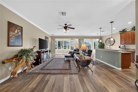 House in Ocala, Florida 2 bedrooms, 176.89 sq.m. № 2228325 - photo 9