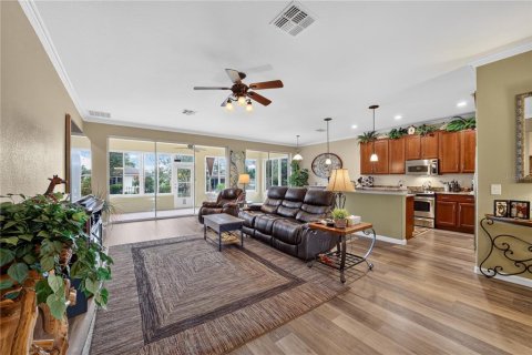 House in Ocala, Florida 2 bedrooms, 176.89 sq.m. № 2228325 - photo 11