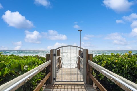 Copropriété à louer à Palm Beach, Floride: 2 chambres, 137.12 m2 № 2262324 - photo 5