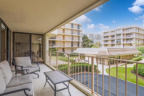 Copropriété à louer à Palm Beach, Floride: 2 chambres, 137.12 m2 № 2262324 - photo 21