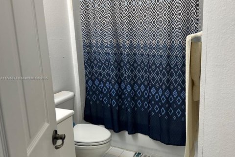 Купить таунхаус в Хомстед, Флорида 3 спальни, 135.54м2, № 1959056 - фото 26