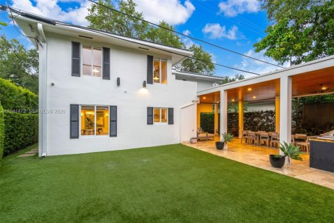 House in Coral Gables, Florida 4 bedrooms, 217.02 sq.m. № 1999081 - photo 28