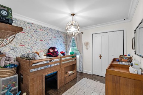 House in Coral Gables, Florida 4 bedrooms, 217.02 sq.m. № 1999081 - photo 21