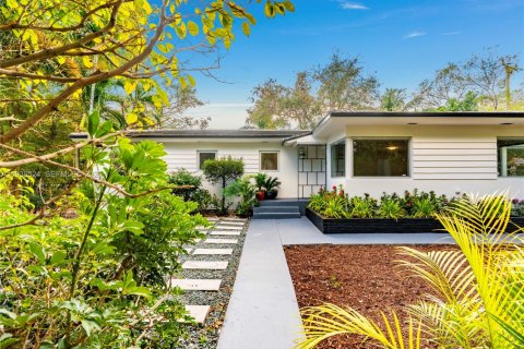 Villa ou maison à Miami, Floride 3 chambres, 209.49 m2 № 1996135