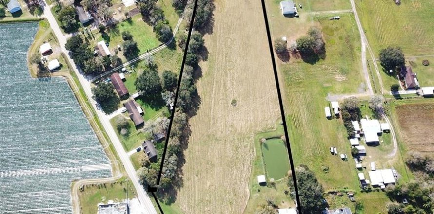 Land in Plant City, Florida № 1907161