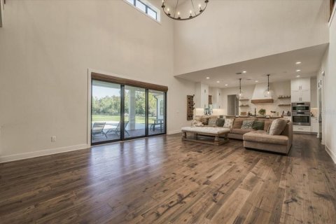 Villa ou maison à vendre à Winter Haven, Floride: 5 chambres, 424.1 m2 № 2432654 - photo 18