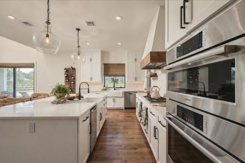 Villa ou maison à vendre à Winter Haven, Floride: 5 chambres, 424.1 m2 № 2432654 - photo 30