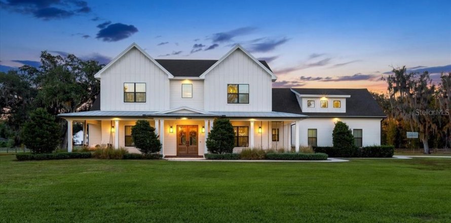 Villa ou maison à Winter Haven, Floride 5 chambres, 424.1 m2 № 2432654
