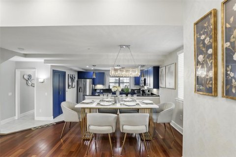 Townhouse in Orlando, Florida 4 bedrooms, 185.8 sq.m. № 1755401 - photo 10