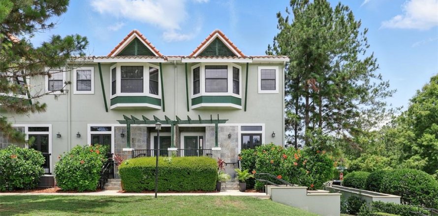 Townhouse in Orlando, Florida 4 bedrooms, 185.8 sq.m. № 1755401