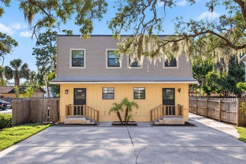 Propiedad comercial en Holly Hill, Florida 4 dormitorios, 199.18 m2 № 2419190