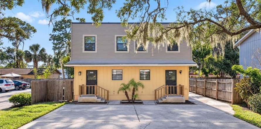 Propiedad comercial en Holly Hill, Florida 4 dormitorios, 199.18 m2 № 2419190