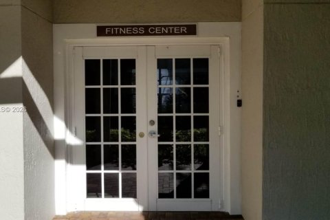 Condo in Coral Springs, Florida, 2 bedrooms  № 2027374 - photo 23