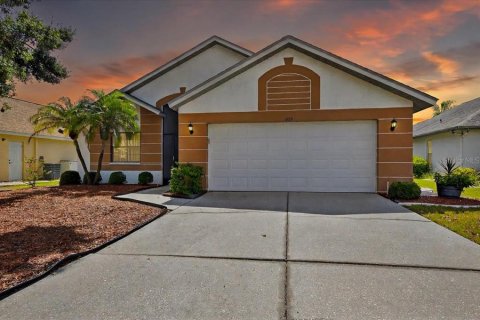 Casa en venta en Sun City Center, Florida, 3 dormitorios, 146.69 m2 № 1886804 - foto 1