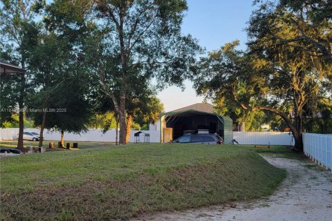 House in Clewiston, Florida 3 bedrooms, 153.29 sq.m. № 1850495 - photo 12