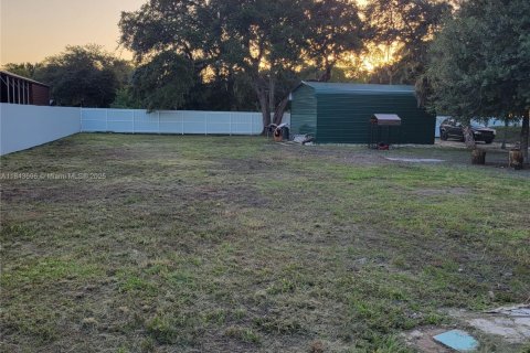 House in Clewiston, Florida 3 bedrooms, 153.29 sq.m. № 1850495 - photo 13