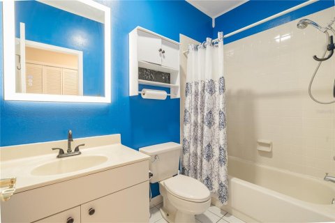 Condo in Tampa, Florida, 3 bedrooms  № 1847218 - photo 26