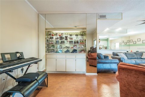 Condo in Tampa, Florida, 3 bedrooms  № 1847218 - photo 15